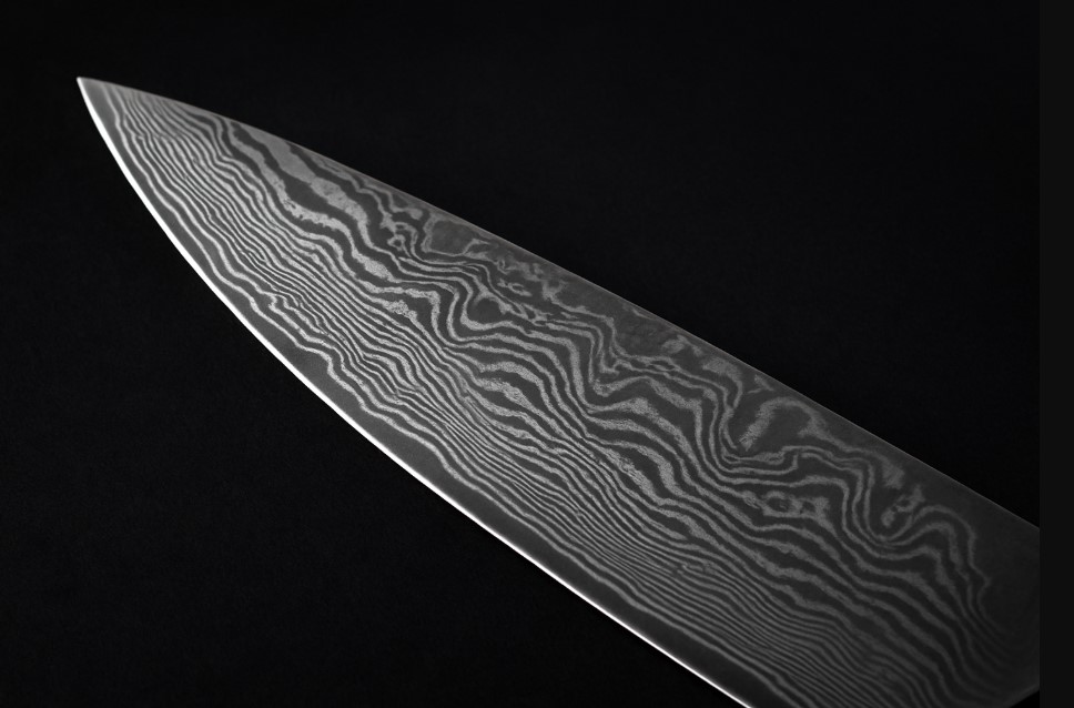 Pisau damascus dengan pola khas dan tajam