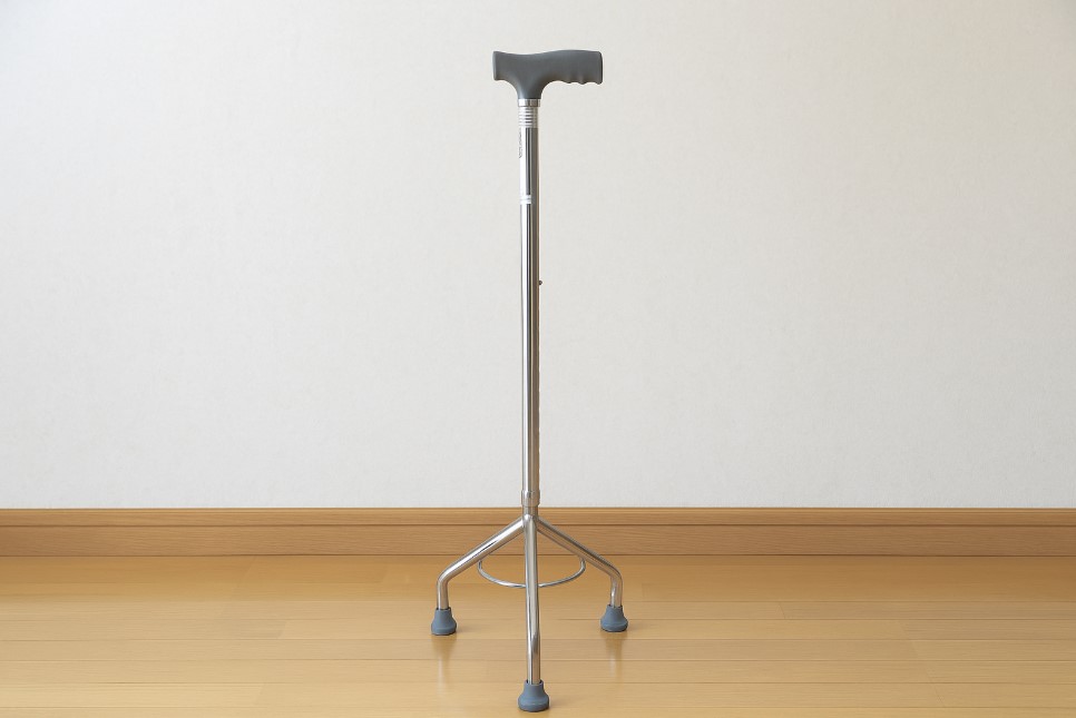 GEA FS926 Tongkat Kaki 3 Penopang Jalan