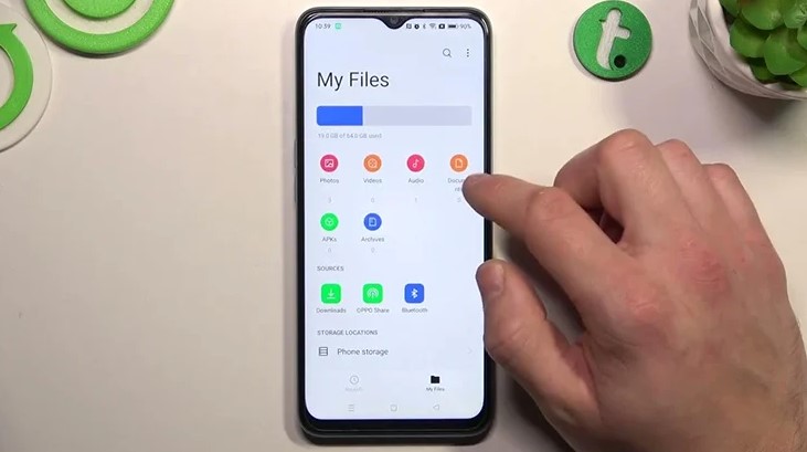 Nonaktifkan iklan di File Manager OPPO